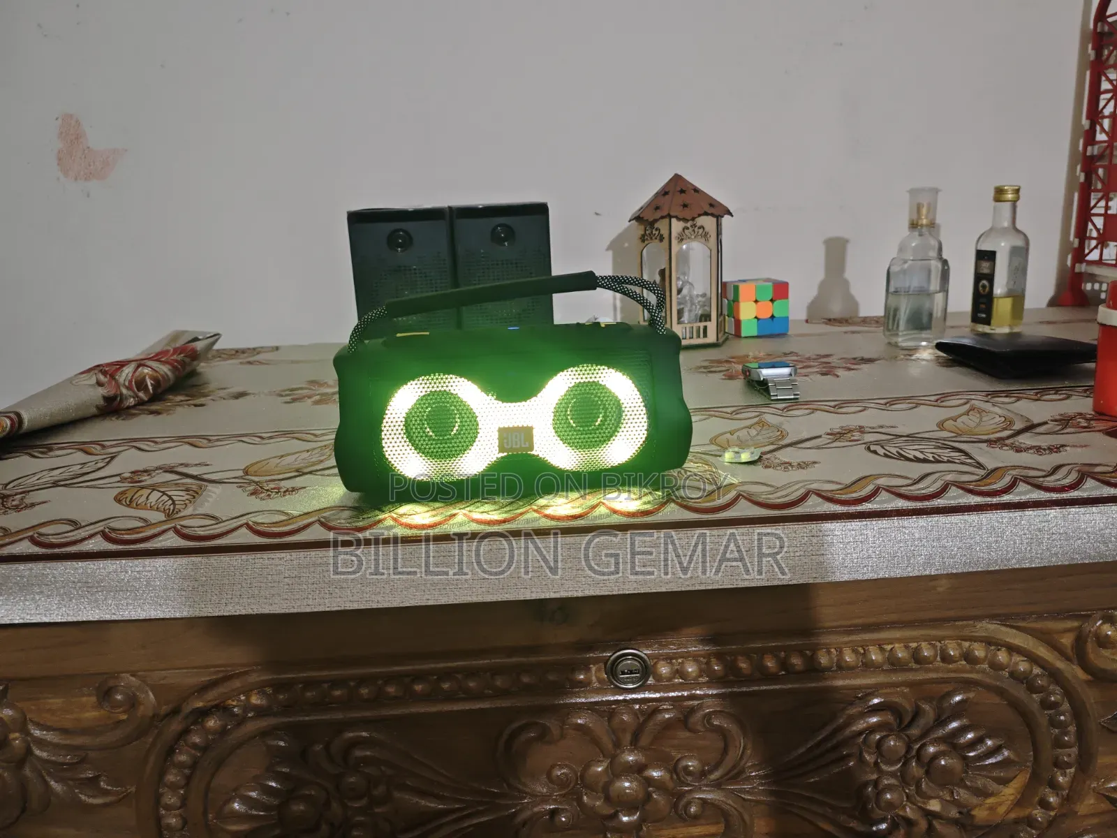 স্পিকার জেবিএল বক্স
