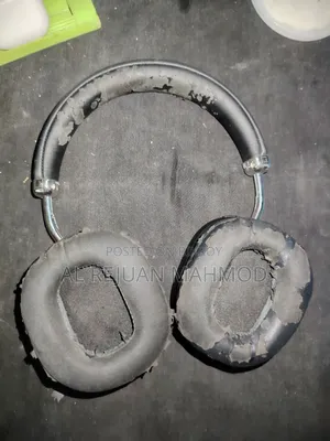 Hoco W35 Max Wireless Headphones (Used for About Month.)