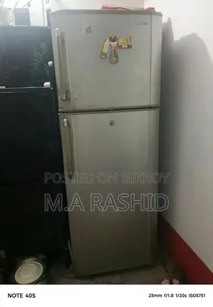 Fridge for sale. Second hand.