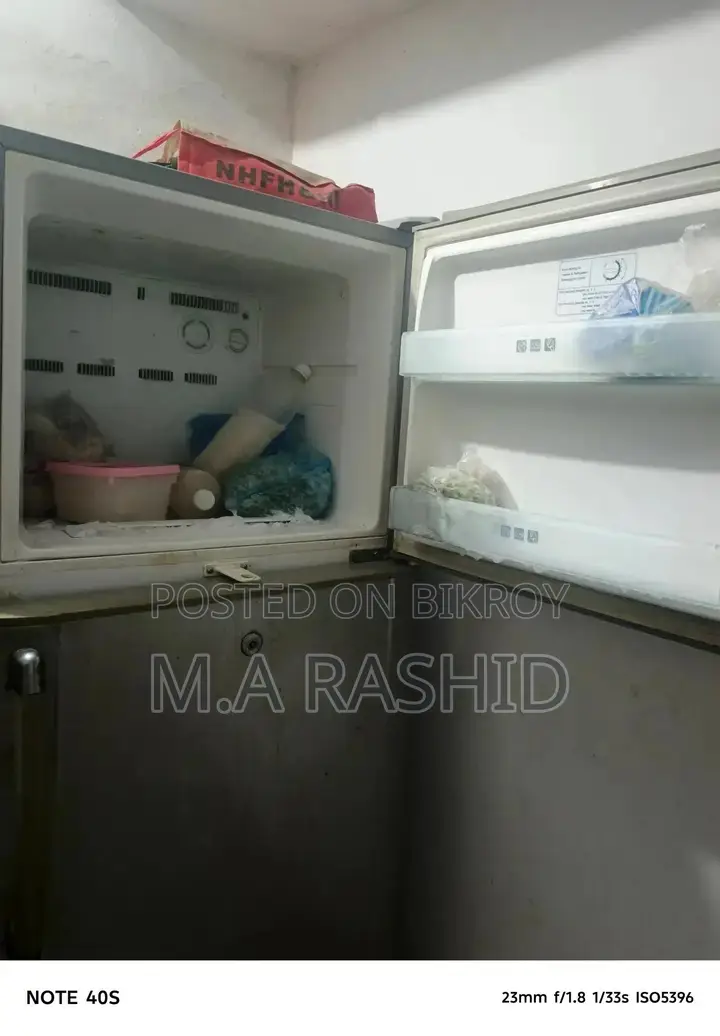 Fridge for sale. Second hand.