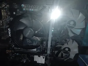 Desktop Computer Microsoft 16GB AMD Ryzen 7 SSD 256GB