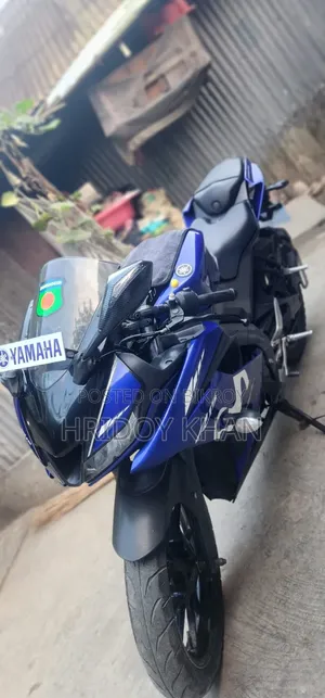 Yamaha R15 V3 2021 Blue