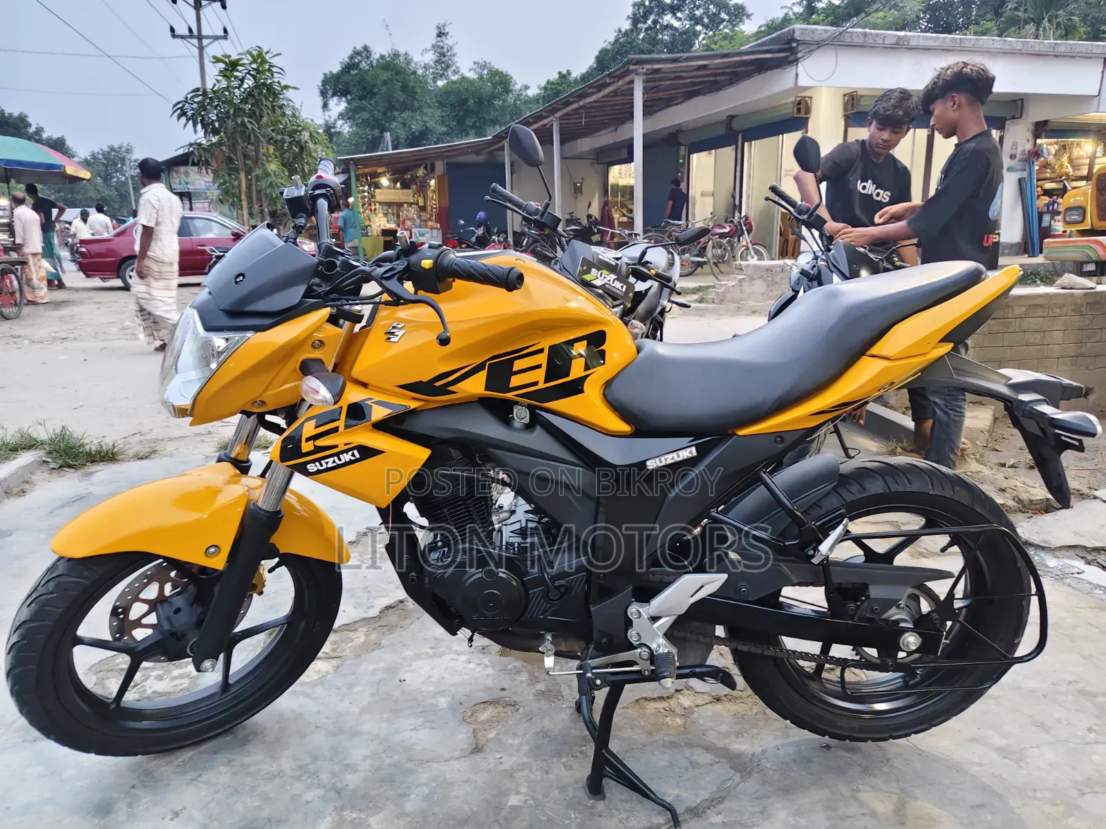 Suzuki Gixxer Monotone 2024 Yellow