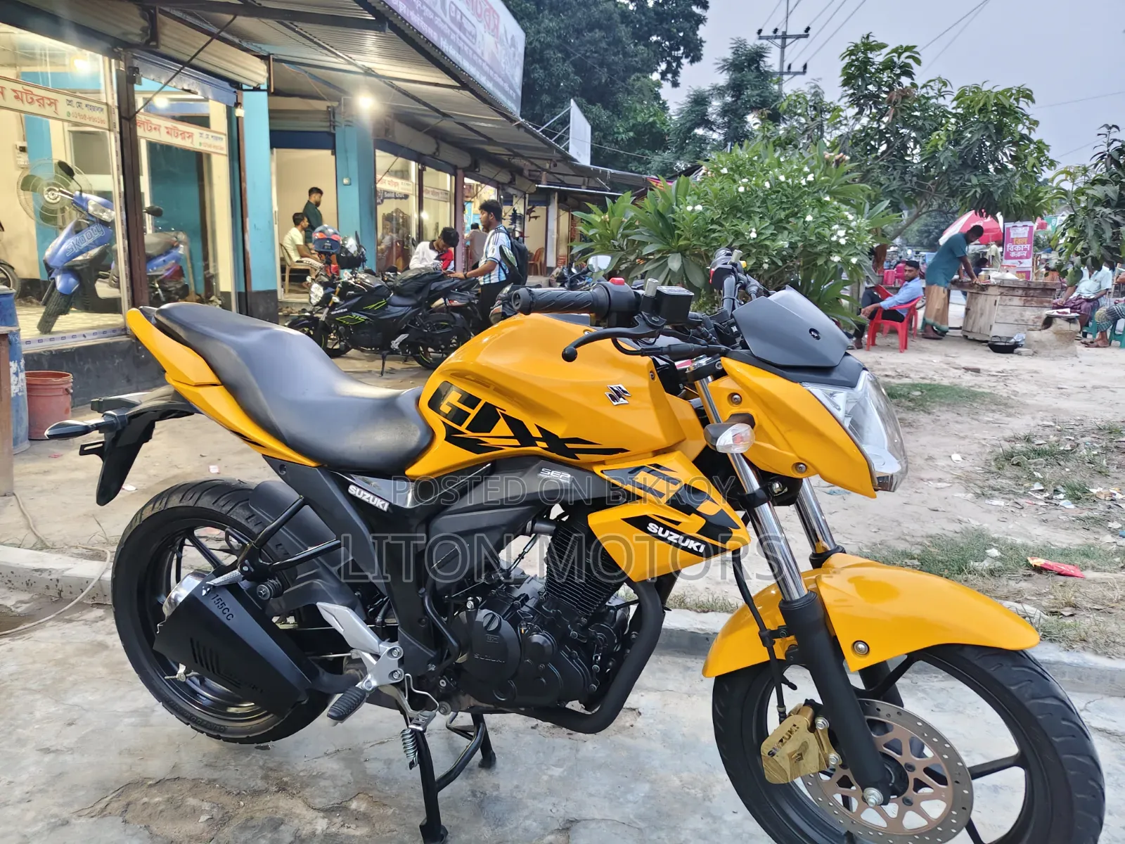 Suzuki Gixxer Monotone 2024 Yellow