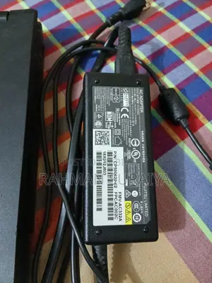 Laptop Fujitsu Lifebook A557 8GB Intel Core I5 SSD 256GB