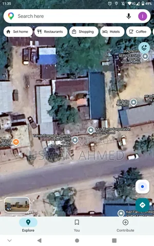 8 decimal land for sale including 2 shop spaces and a large house