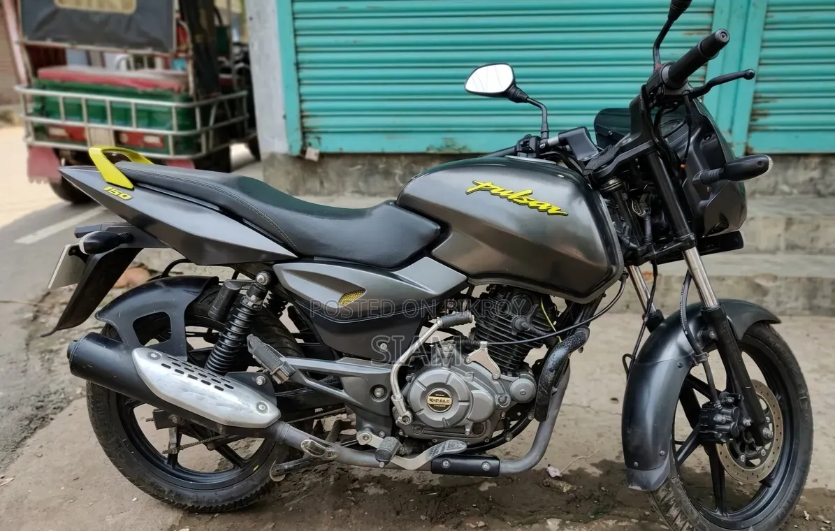 বাজাজ পালসার ১৫০ ২০১৯ গ্রে