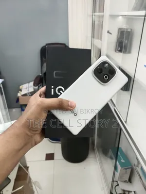 iQOO Z10 256 GB White