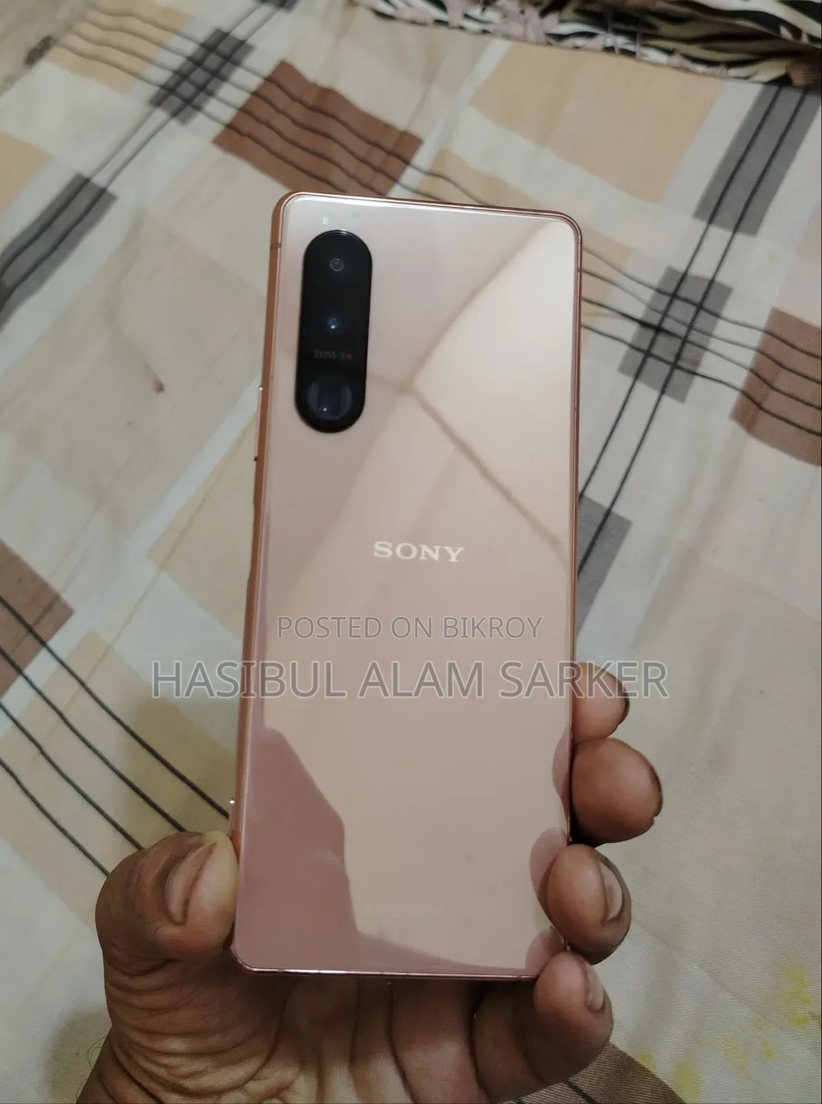 সনি এক্সপেরিয়া ৫ মার্ক ৩ ১২৮ জিবি পিঙ্ক