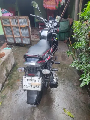Bajaj Discover 100 2014 Black