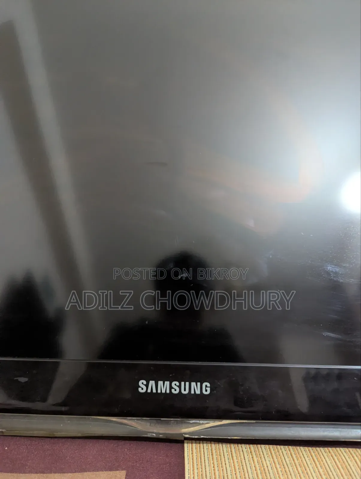 40 Inch Samsung Smart TV