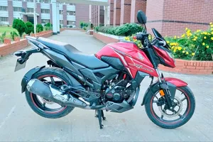 Honda X-Blade 160 2022 Red