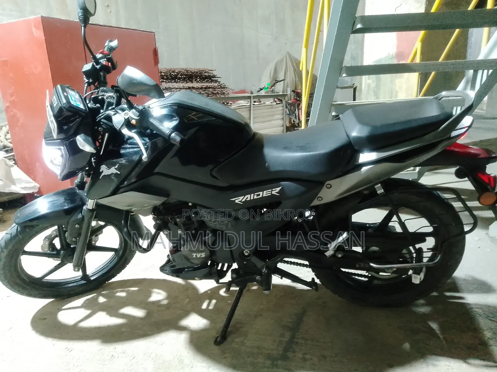TVS Raider 125 2023 Black