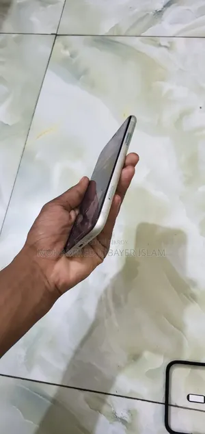 EL 64 GB Green