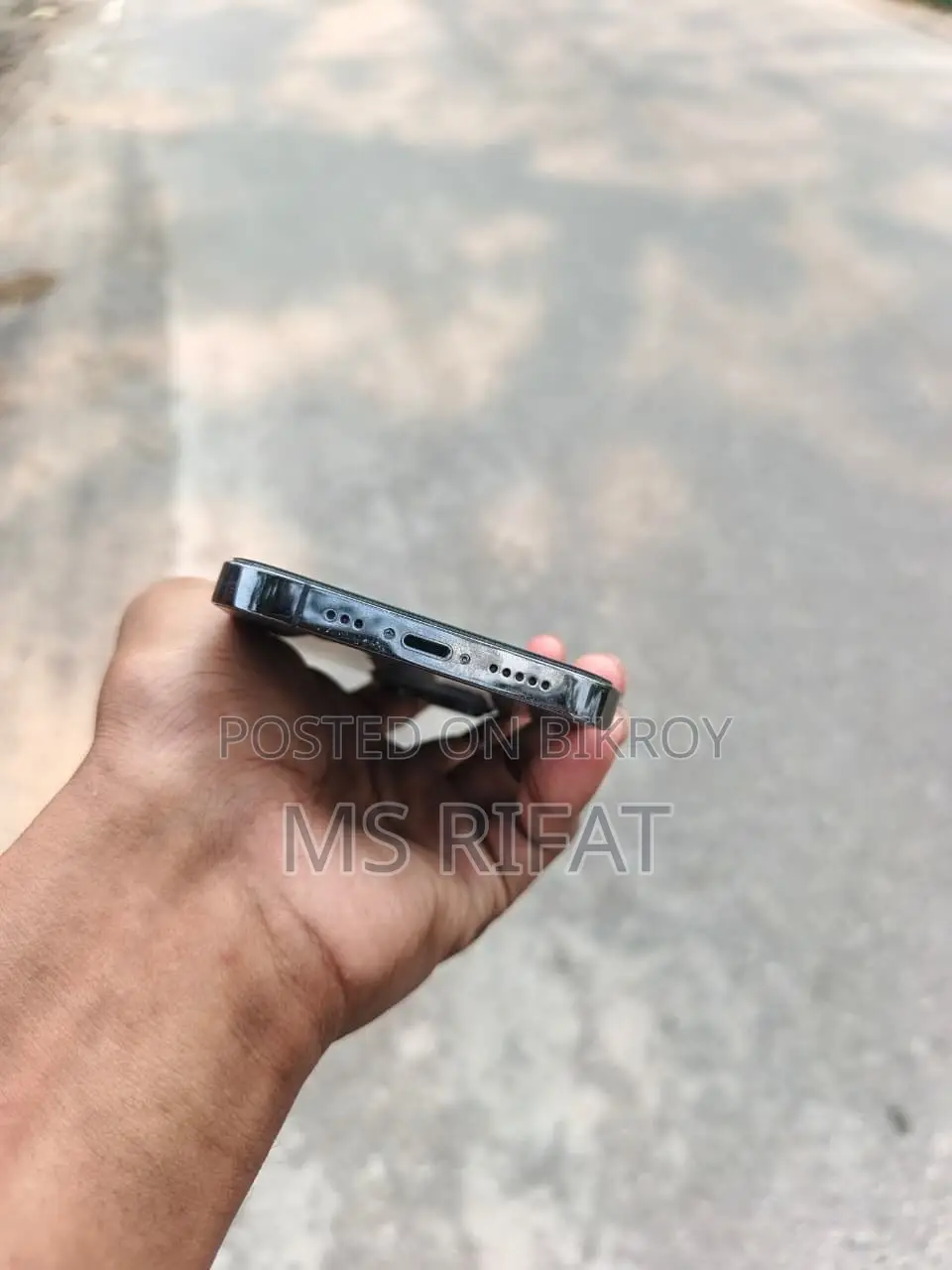অ্যাপল আইফোন ১৩ প্রো ২৫৬ জিবি নীল