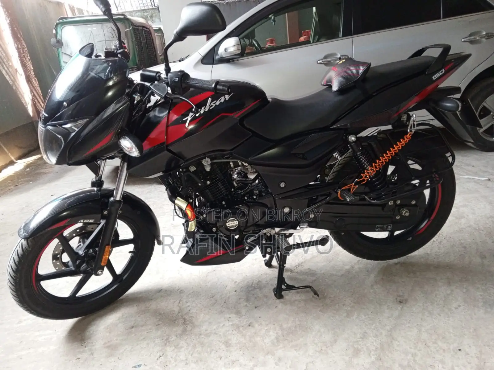 Bajaj Pulsar 150 2024 Black
