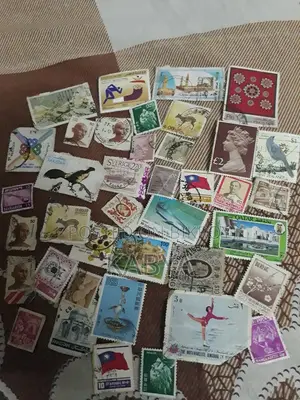 Total 40 Rare PCS Stamps