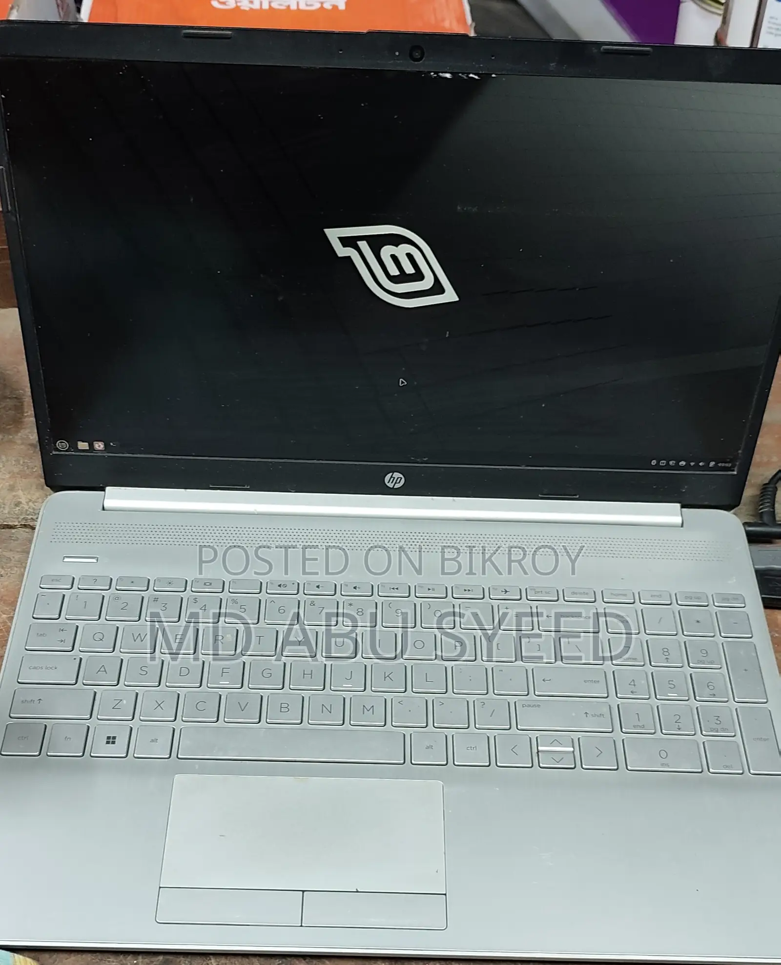 Laptop HP 15s 8GB Intel Core I5 SSHD+SSD 1T