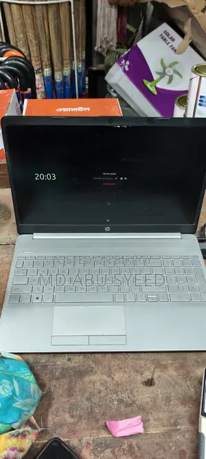 Laptop HP 15s 8GB Intel Core I5 SSHD+SSD 1T