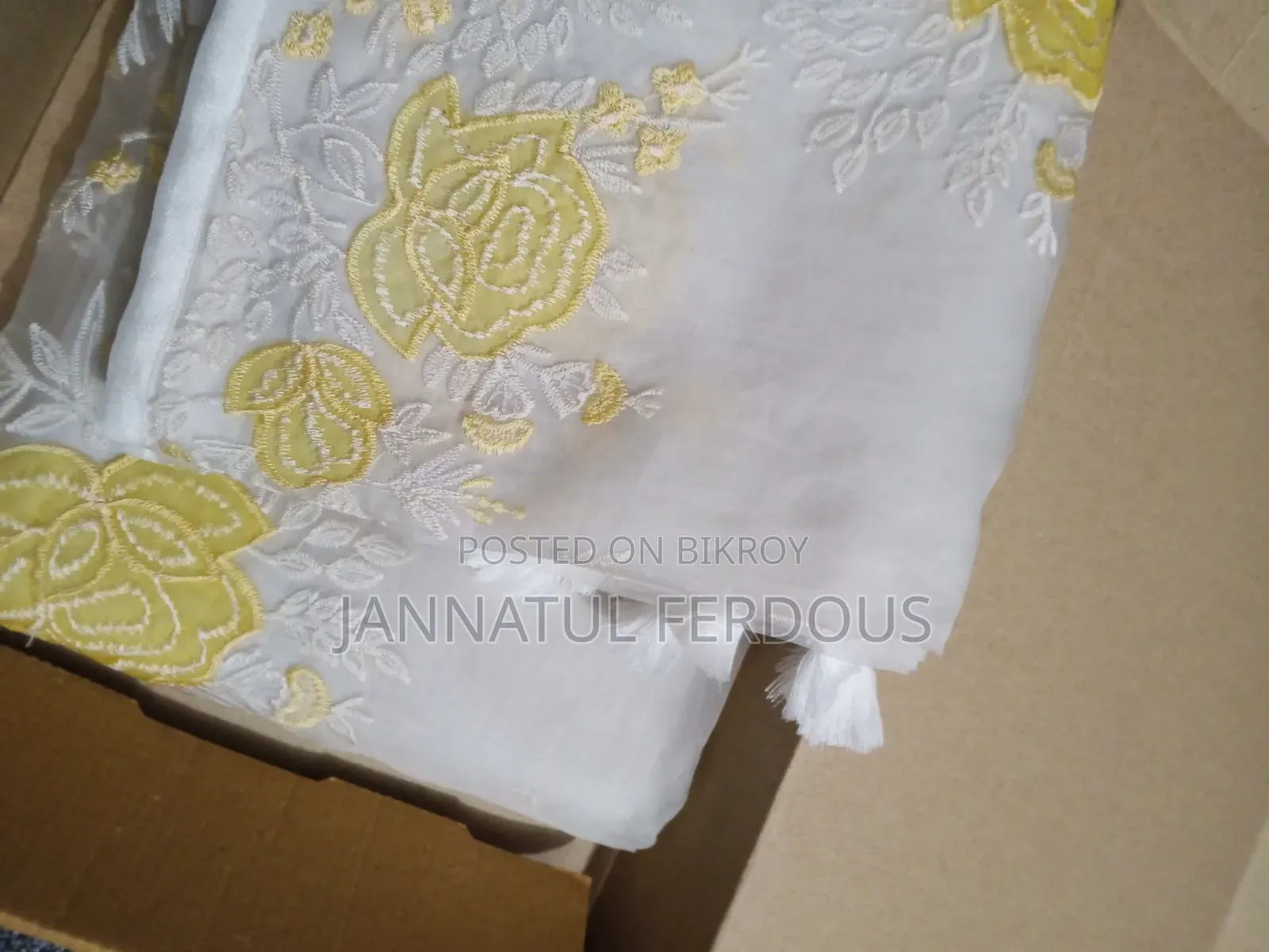 Aarong Saree