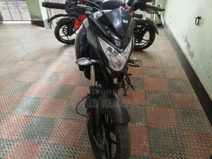 Bajaj Pulsar N160 2019 Silver