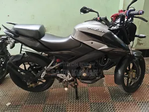 Bajaj Pulsar N160 2019 Silver