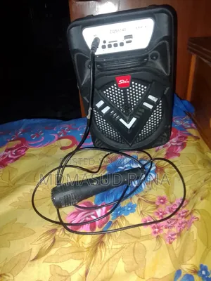 একটি সাউন্ড বক্স মাউৎ সহ বিক্রি করা হবে