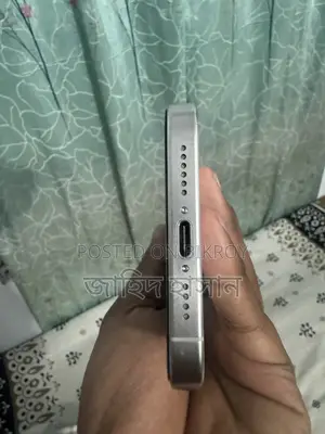 Apple iPhone 15 Pro Max 256 GB White