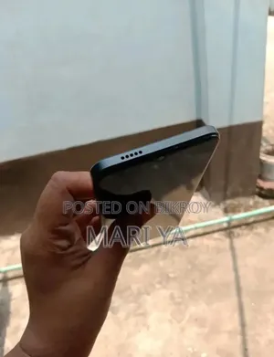 New Vivo Y03t 128 GB Black