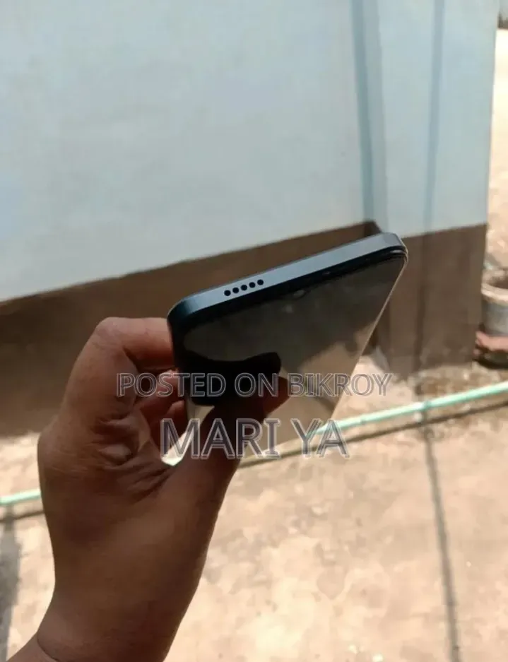 New Vivo Y03t 128 GB Black