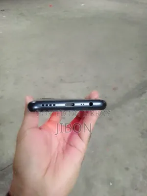 Realme 64 GB Blue