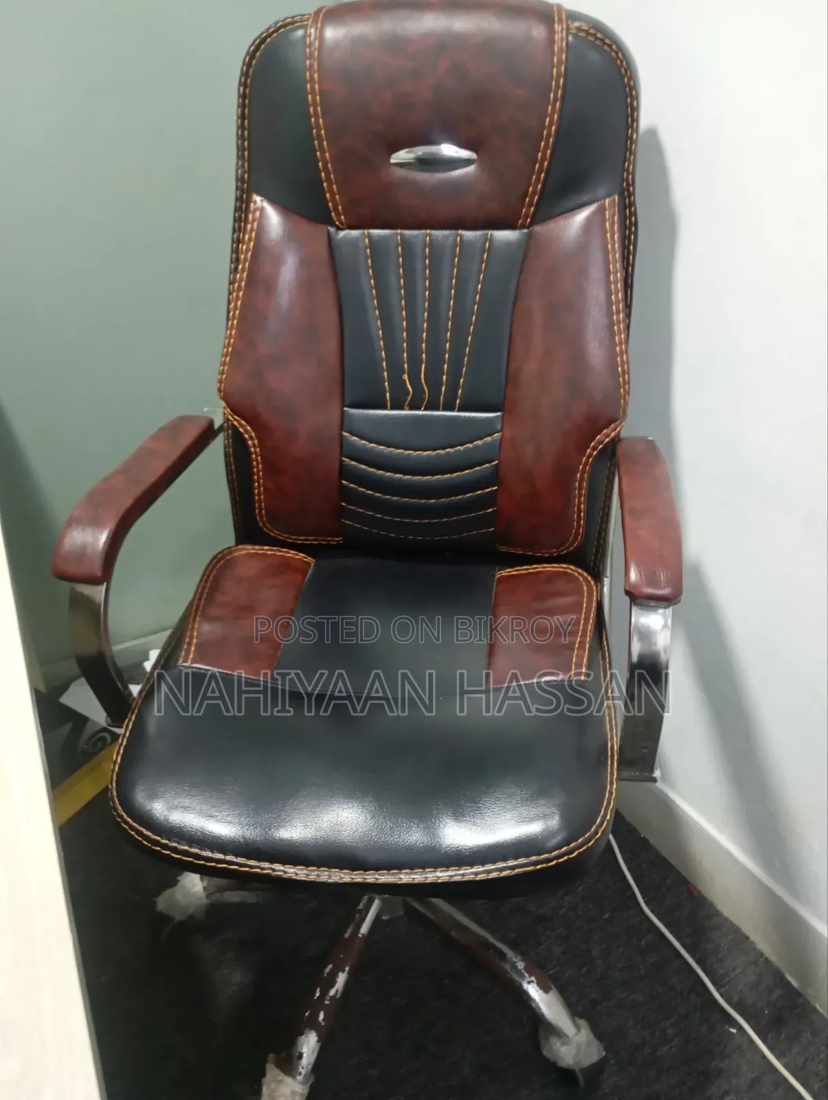 Super Comfortable High-Back Executive Chair (Like New)!