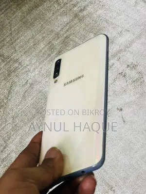 Samsung Galaxy A50 64 GB White