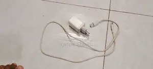 Realme C21 Charger