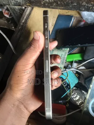 Apple iPhone 15 Pro Max 256 GB White
