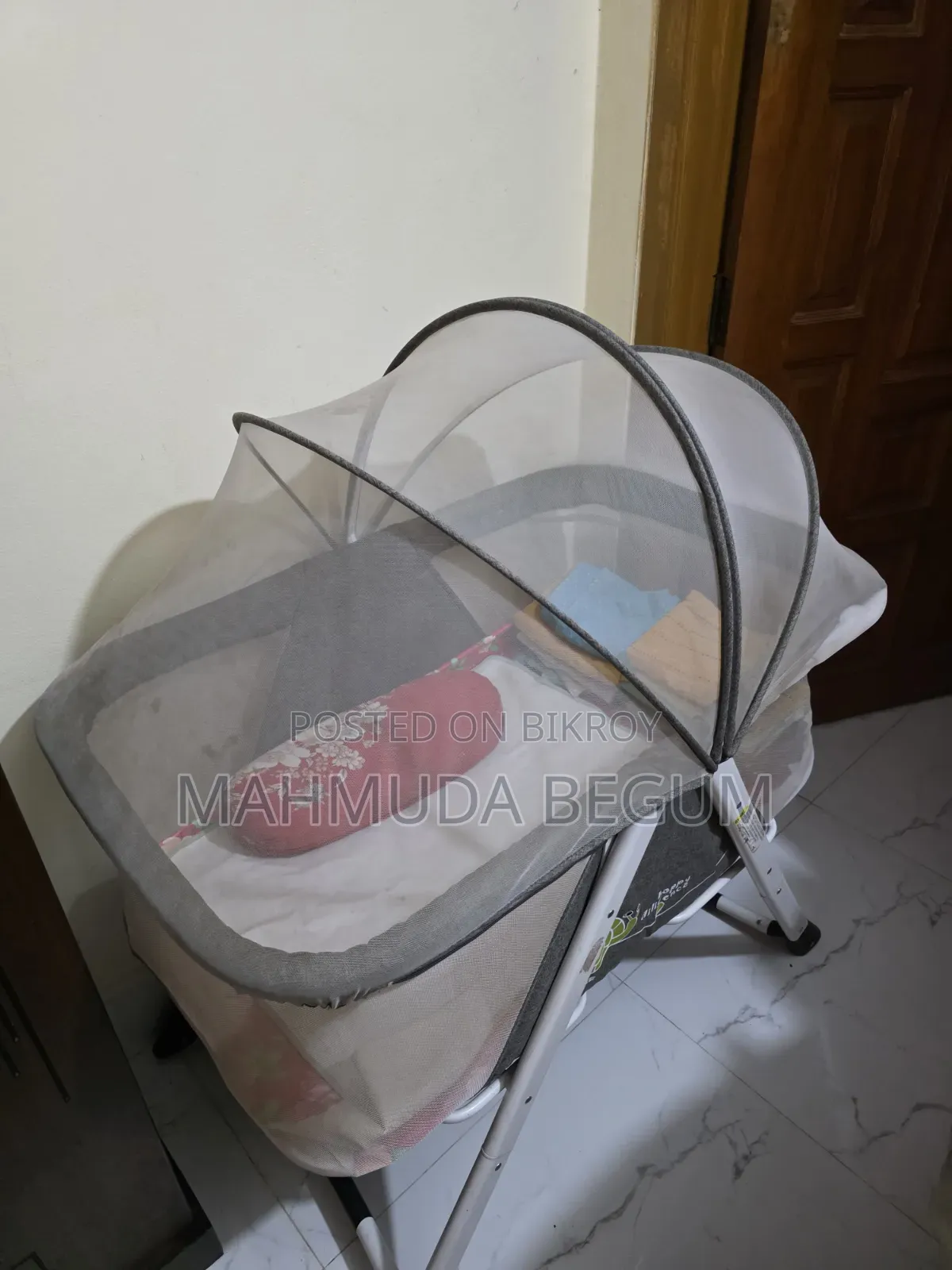 Baby Cot or Baby Cradle