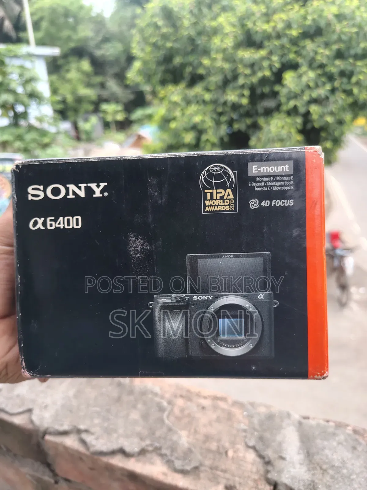 Sony A6400 (শুধুমাত্র বডি) বিক্রয় হবে - একদম নতুনের মতো কন্ডিশন!