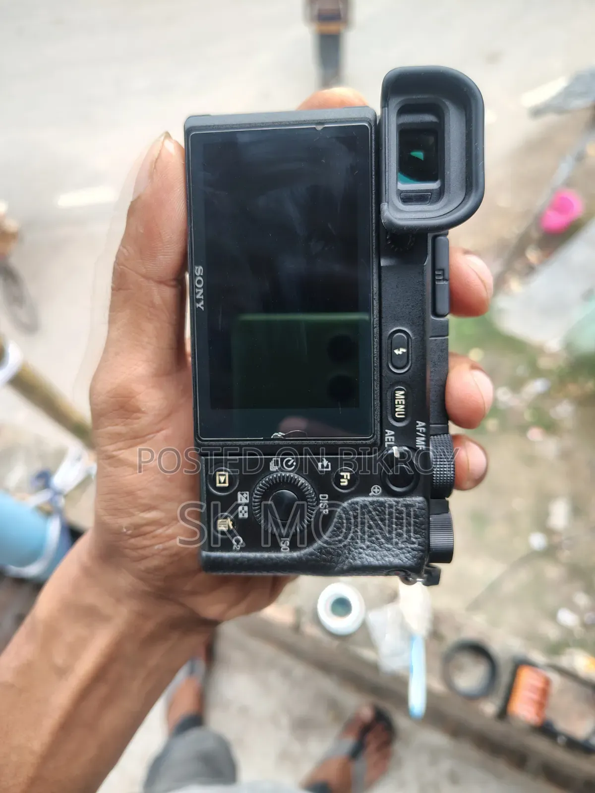Sony A6400 (শুধুমাত্র বডি) বিক্রয় হবে - একদম নতুনের মতো কন্ডিশন!