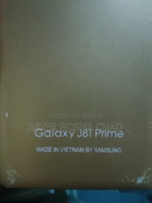 Samsung Galaxy J8 64 GB Gold