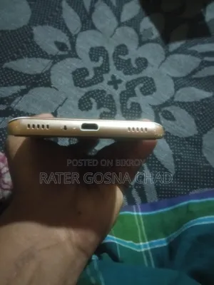 Samsung Galaxy J8 64 GB Gold