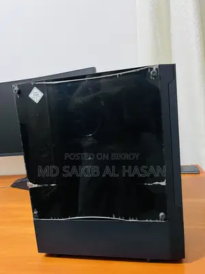 Desktop Computer MSI model 8GB Intel Core i5 SSD 512GB