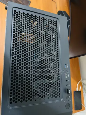 Desktop Computer MSI model 8GB Intel Core i5 SSD 512GB