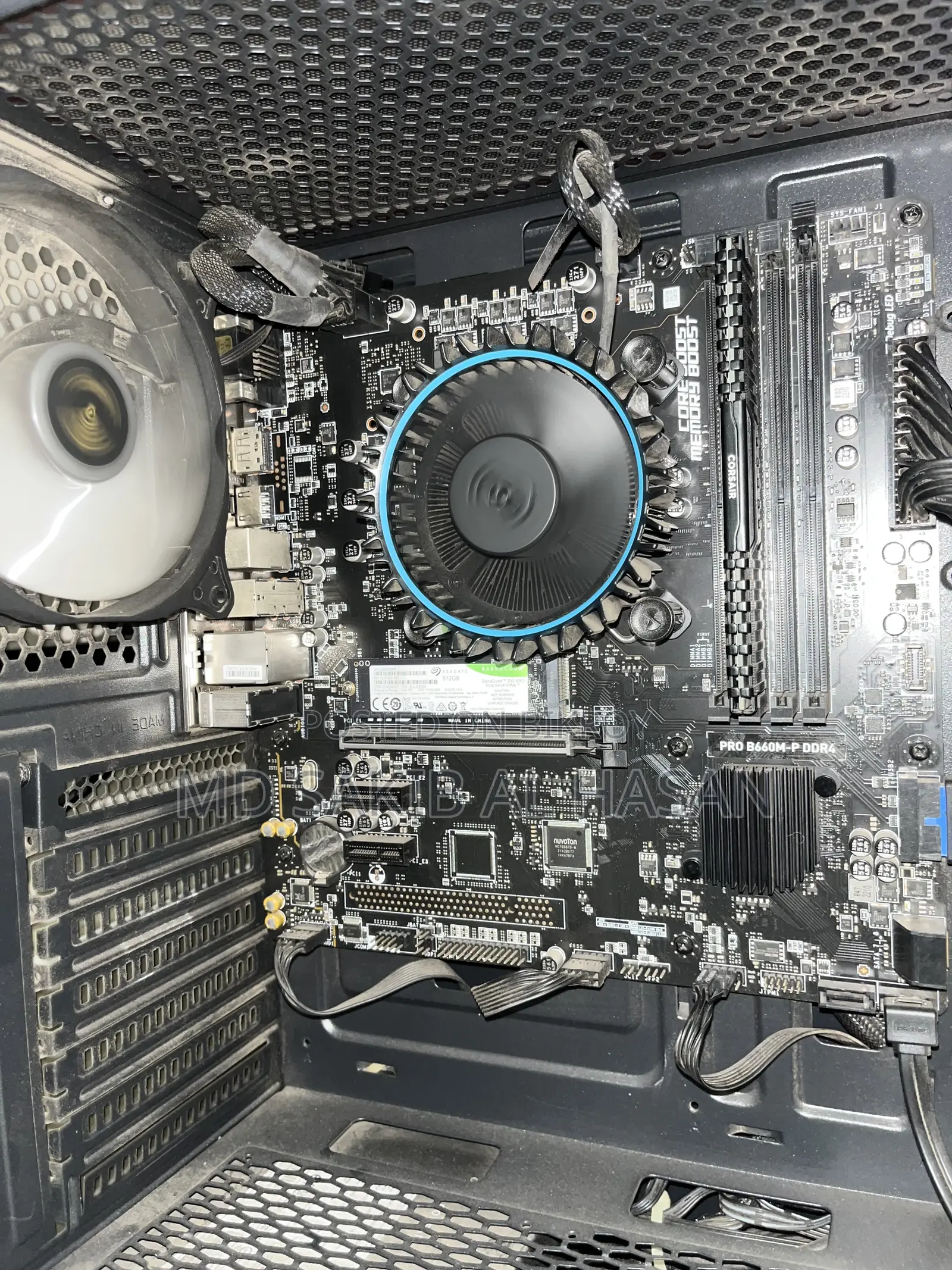 Desktop Computer MSI model 8GB Intel Core i5 SSD 512GB