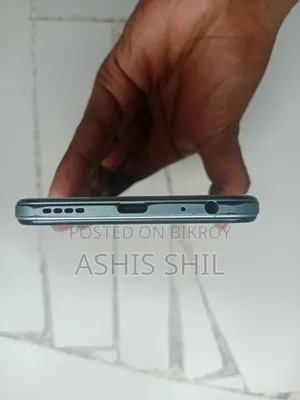 Vivo Y21 64 GB White