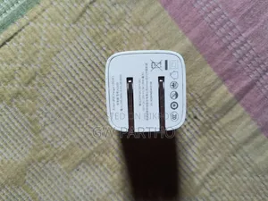 Anker 313 চার্জার (৩০ ওয়াট) বিক্রির জন্য