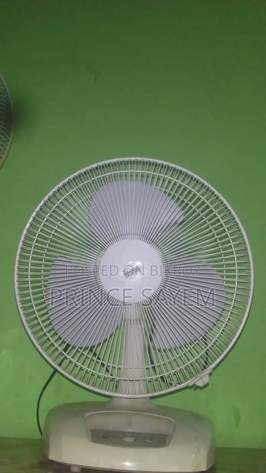 Rechargeable Table Fan