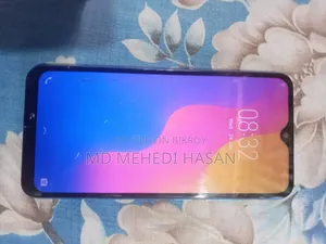 Vivo Y1s 32 GB Blue