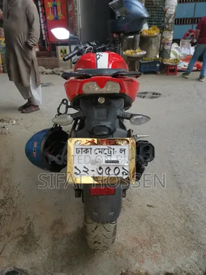 TVS Apache 160 4V 2022 Red