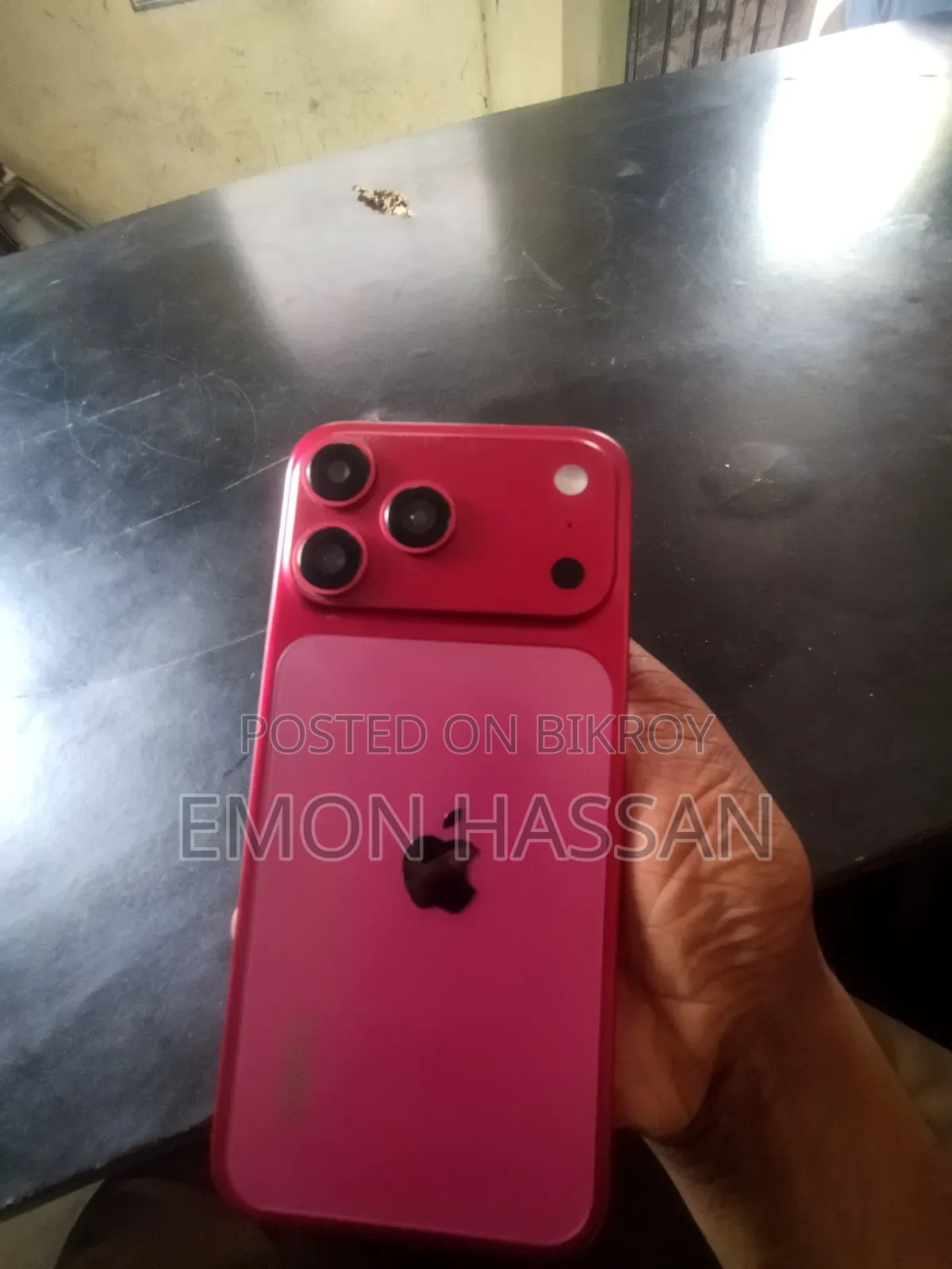 Mobile Phone 128 GB Red