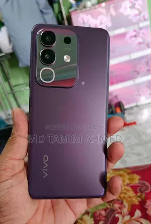Vivo T4x 128 GB Purple